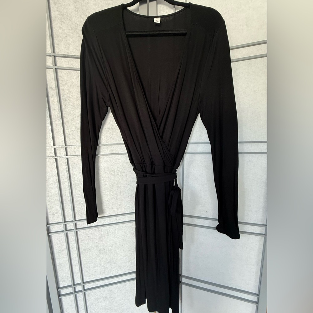 Old Navy Black Long Sleeve Wrap Dress